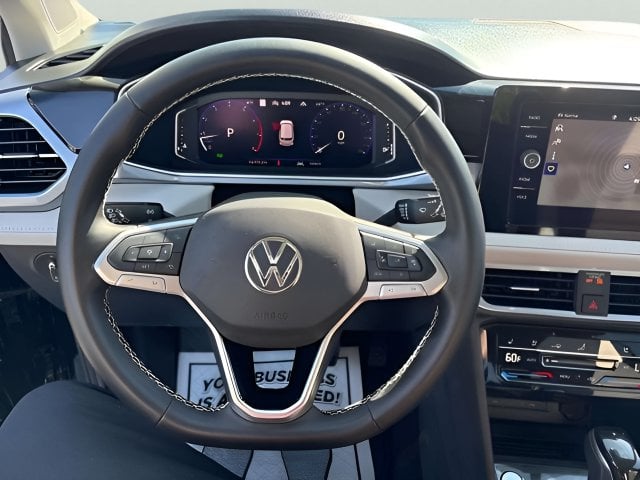 Pre-Owned 2026 Volkswagen Taos 1.5T SEL - photo - 13