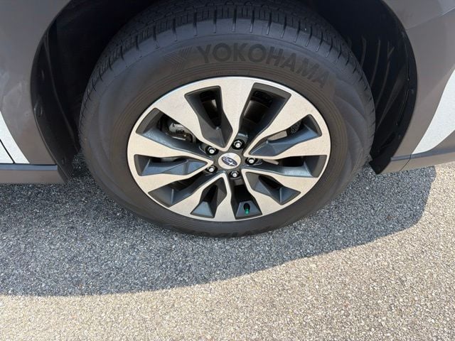 Pre-Owned 2024 Subaru Outback Limited - photo - 30