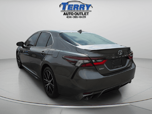 Pre-Owned 2022 Toyota Camry Hybrid SE - photo - 5