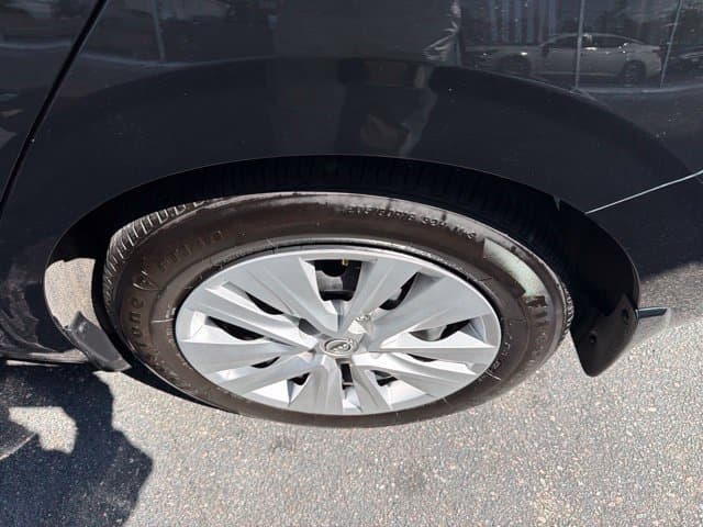 Pre-Owned 2025 Nissan Sentra S - photo - 19