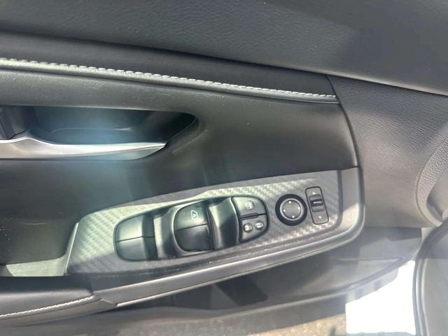 Pre-Owned 2024 Nissan Sentra SV - photo - 10