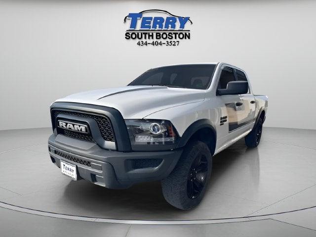 Pre-Owned 2024 Ram 1500 Classic Warlock - photo - 3