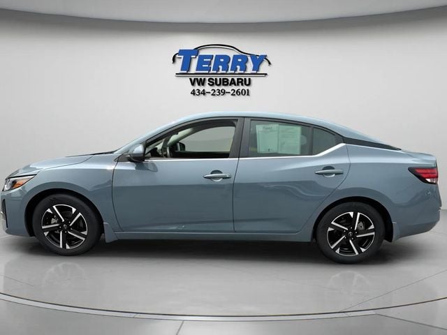 Pre-Owned 2024 Nissan Sentra SV - photo - 1