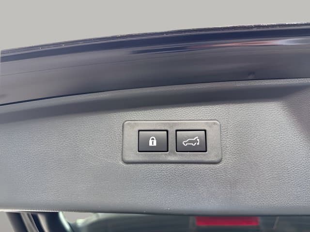 Pre-Owned 2025 Subaru Outback Limited - photo - 12