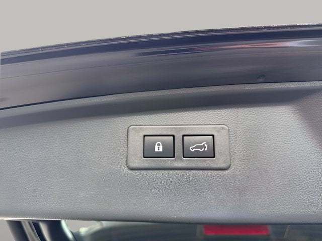 Pre-Owned 2025 Subaru Outback Limited - photo - 12