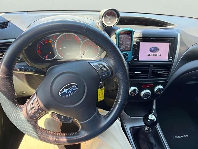 Pre-Owned 2013 Subaru Impreza WRX - photo - 8