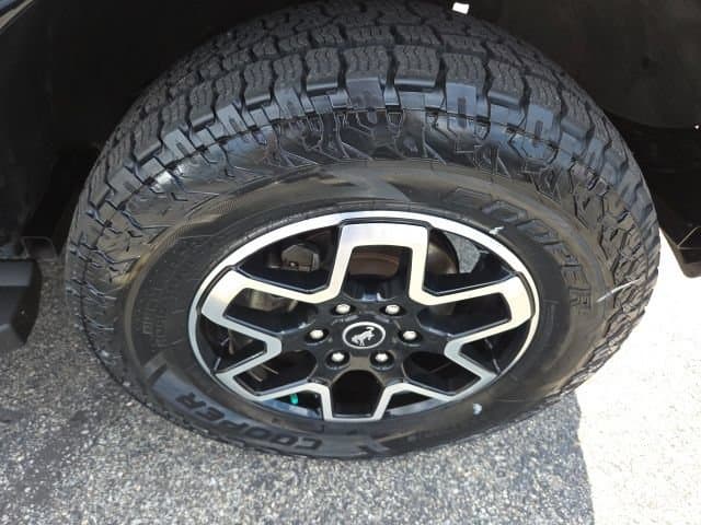 Pre-Owned 2022 Ford Bronco Outer Banks - photo - 9