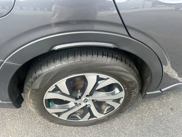Pre-Owned 2022 Subaru Outback Limited - photo - 21