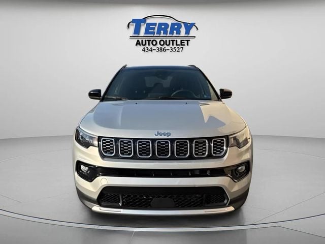 Pre-Owned 2025 Jeep Compass Limited - photo - 2