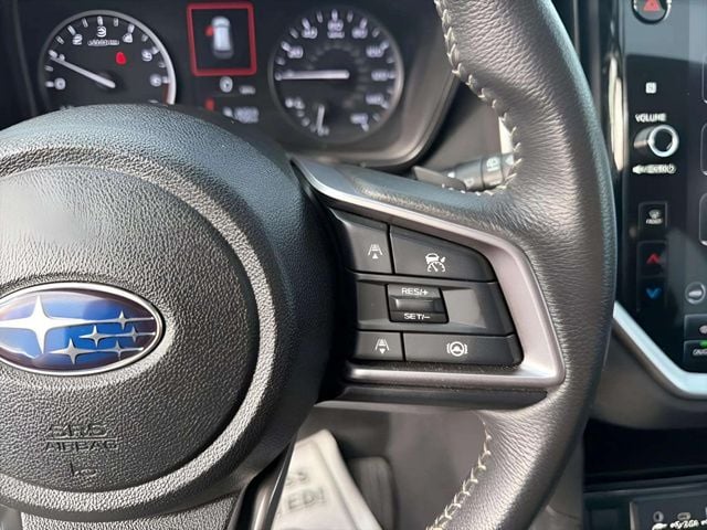 Pre-Owned 2025 Subaru Ascent Premium - photo - 7