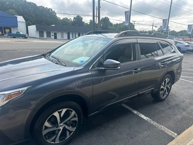 Pre-Owned 2022 Subaru Outback Limited - photo - 2