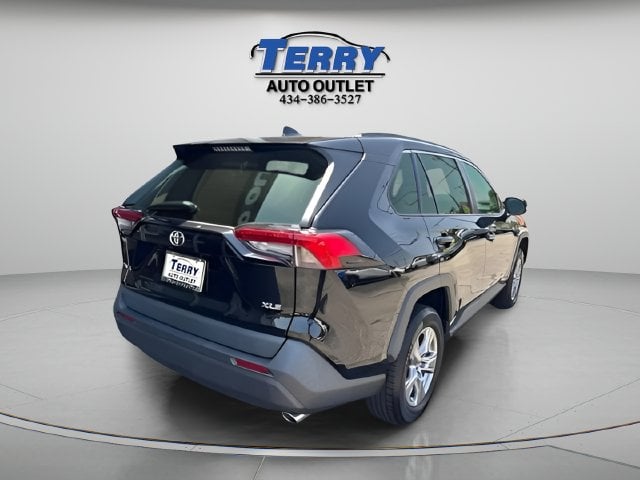 Pre-Owned 2022 Toyota RAV4 XLE - photo - 5
