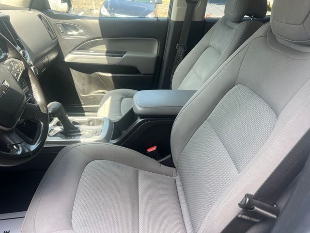 Pre-Owned 2018 Chevrolet Colorado LT - photo - 15