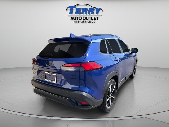 Pre-Owned 2023 Toyota Corolla Cross Hybrid XSE - photo - 5