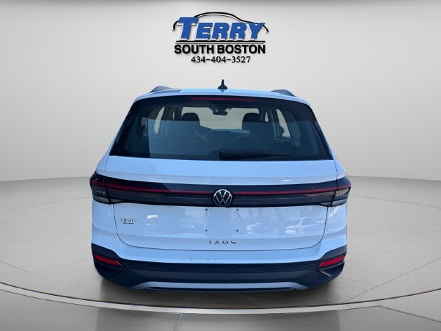 Pre-Owned 2025 Volkswagen Taos 1.5T S - photo - 3