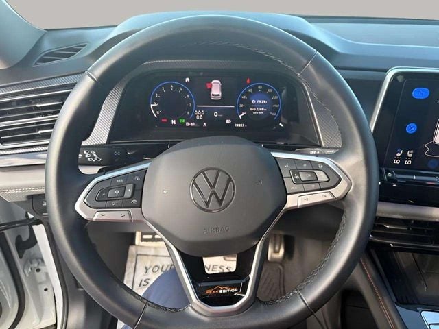 Pre-Owned 2025 Volkswagen Atlas 2.0T Peak Edition - photo - 12