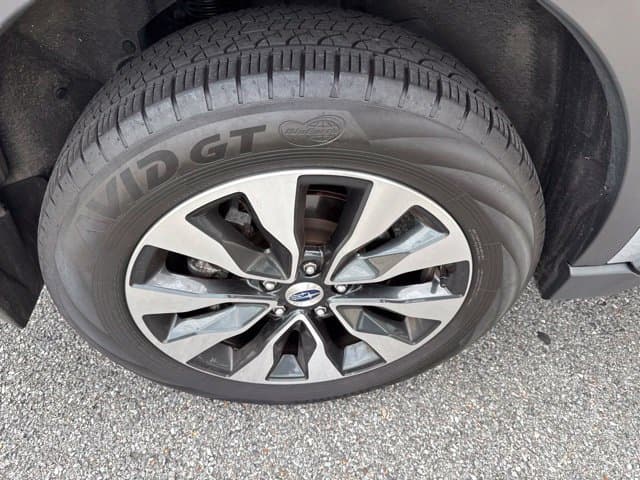 Pre-Owned 2025 Subaru Outback Limited - photo - 16