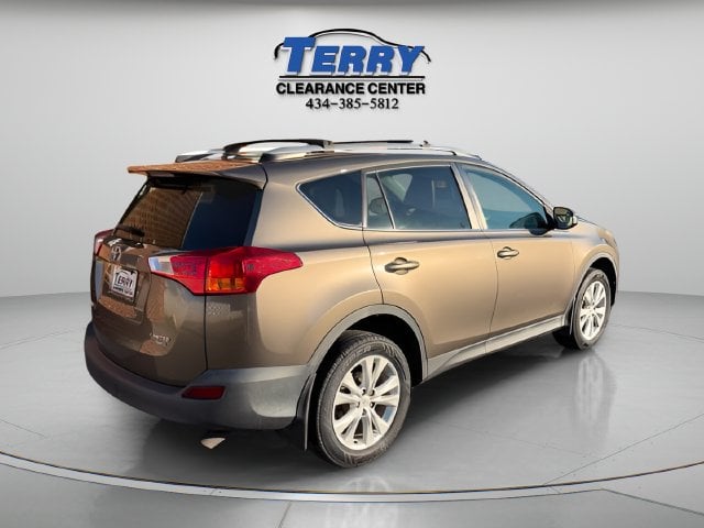 Pre-Owned 2015 Toyota RAV4 Limited - photo - 5