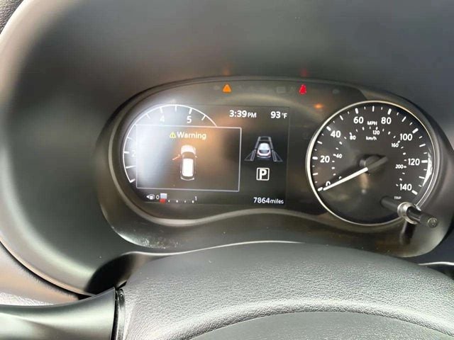 Pre-Owned 2023 Nissan Kicks SR - photo - 7