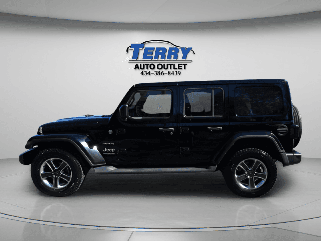 Pre-Owned 2022 Jeep Wrangler Unlimited Sahara - photo - 4
