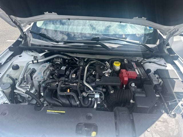 Pre-Owned 2024 Nissan Sentra SV - photo - 14