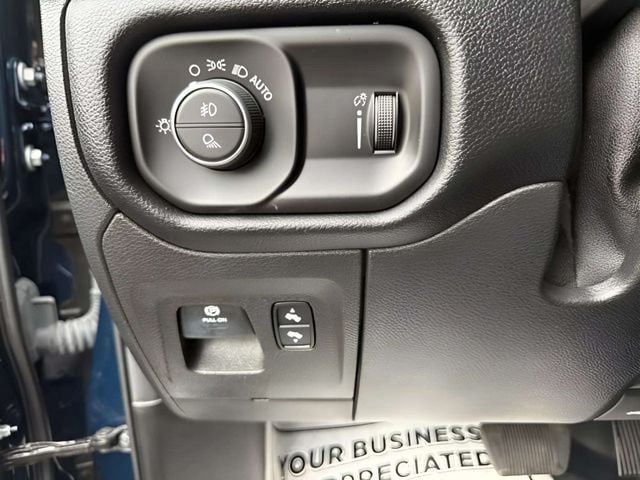 Pre-Owned 2022 Ram 1500 Big Horn/Lone Star - photo - 6