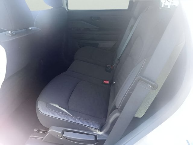 Pre-Owned 2025 Nissan Pathfinder SV - photo - 15