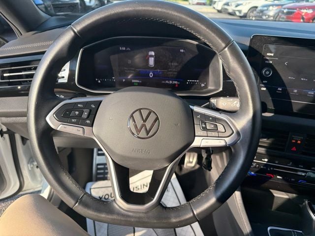 Pre-Owned 2025 Volkswagen Jetta 1.5T Sport - photo - 9