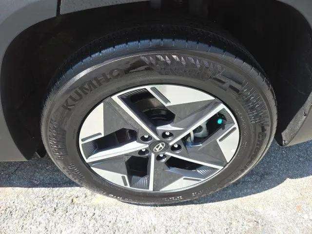 Pre-Owned 2025 Hyundai Tucson SEL - photo - 19