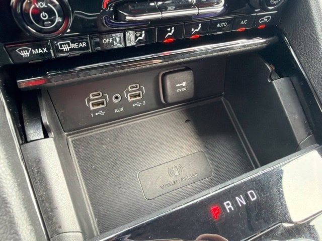 Pre-Owned 2023 Jeep Grand Cherokee L Limited - photo - 13