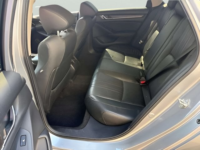 Pre-Owned 2018 Honda Accord Hybrid Touring - photo - 6