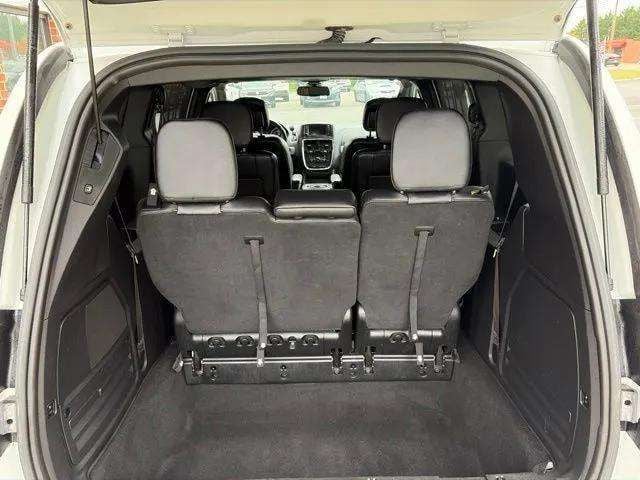 Pre-Owned 2019 Dodge Grand Caravan GT - photo - 12