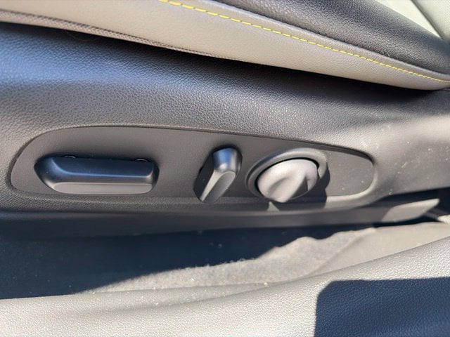 Pre-Owned 2024 Chevrolet Trax ACTIV - photo - 8
