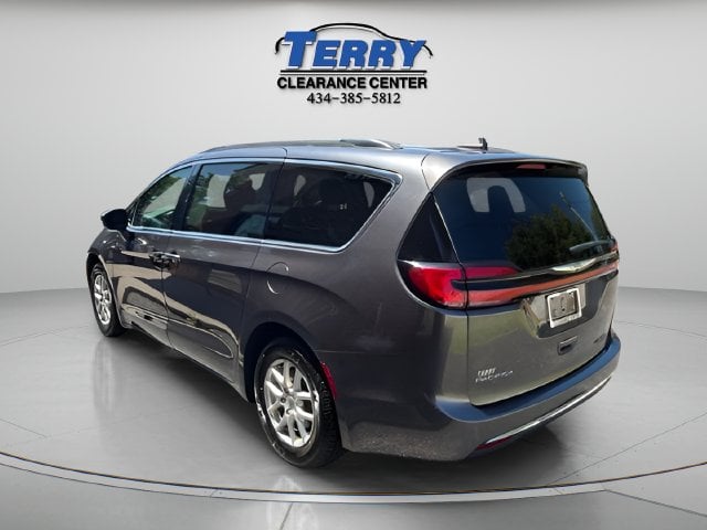 Pre-Owned 2022 Chrysler Pacifica Touring L - photo - 3