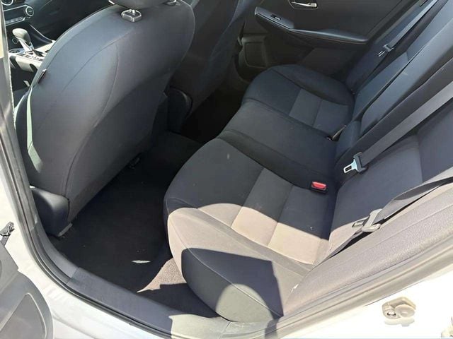 Pre-Owned 2021 Nissan Sentra SV - photo - 6