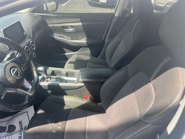 Pre-Owned 2022 Nissan Sentra SV - photo - 16