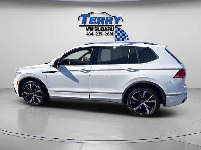 Pre-Owned 2022 Volkswagen Tiguan 2.0T SEL R-Line - photo - 2