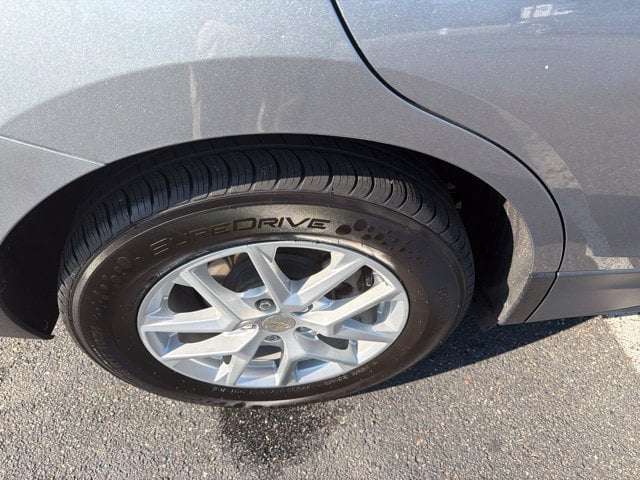 Pre-Owned 2024 Chevrolet Equinox LT - photo - 19