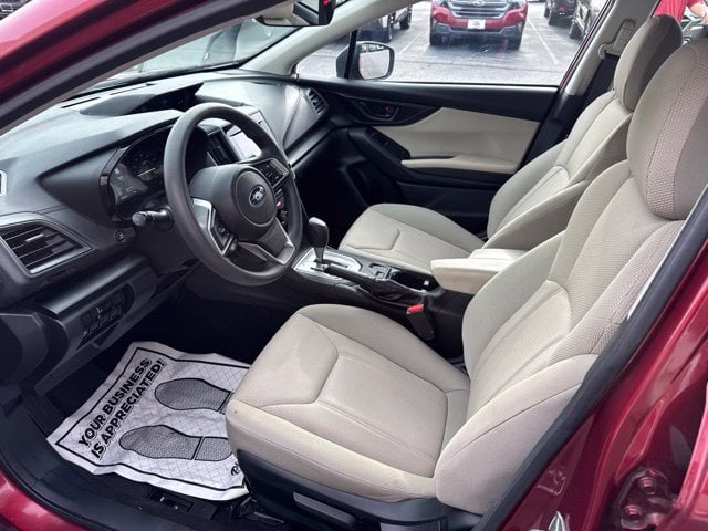 Pre-Owned 2023 Subaru Impreza Base - photo - 4
