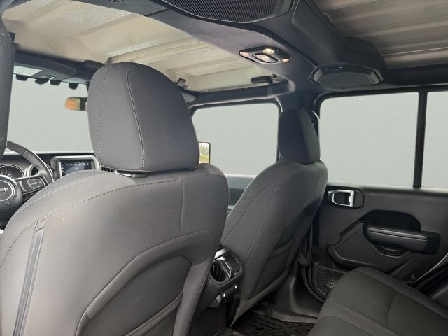Pre-Owned 2023 Jeep Gladiator Sport S - photo - 6