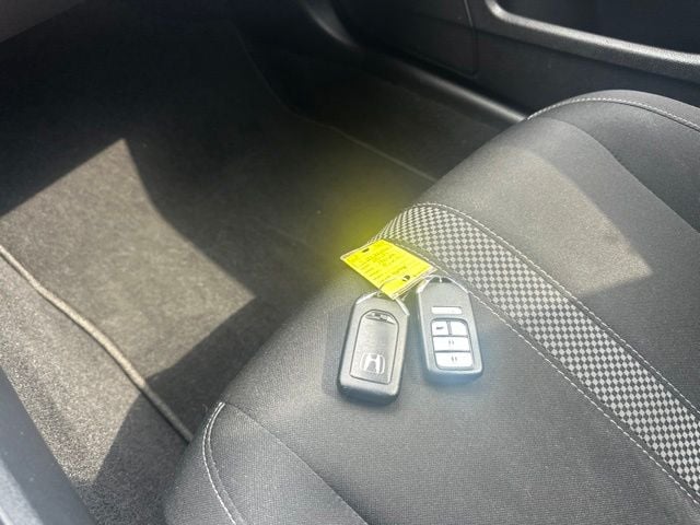 Pre-Owned 2021 Honda Civic EX - photo - 14