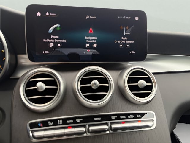 Pre-Owned 2022 Mercedes-Benz GLC GLC 300 - photo - 11