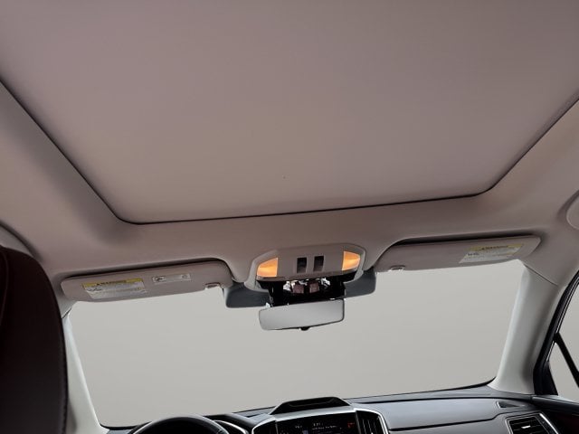 Pre-Owned 2024 Subaru Ascent Touring - photo - 10