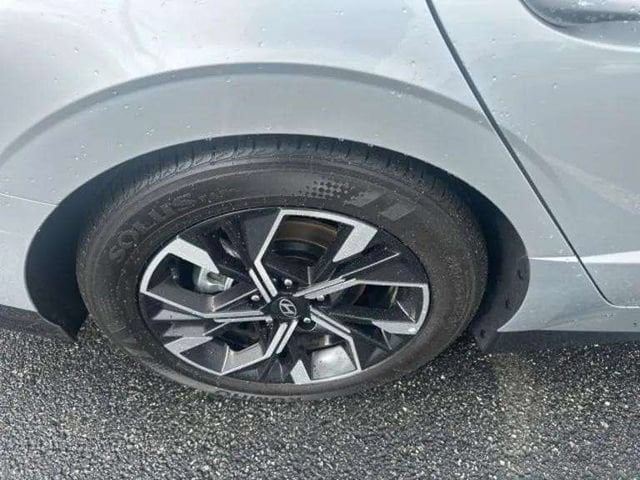 Pre-Owned 2025 Hyundai Sonata SEL - photo - 18