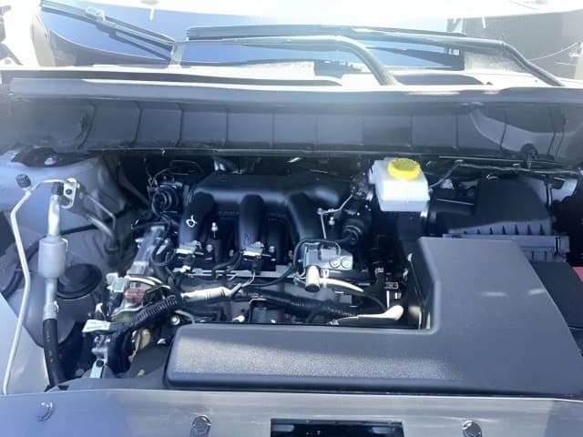 Pre-Owned 2025 Nissan Pathfinder SV - photo - 17