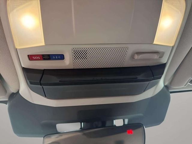 Pre-Owned 2025 Subaru Ascent Premium - photo - 15