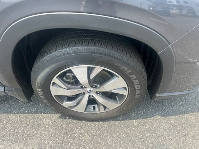 Pre-Owned 2022 Subaru Ascent Premium - photo - 18