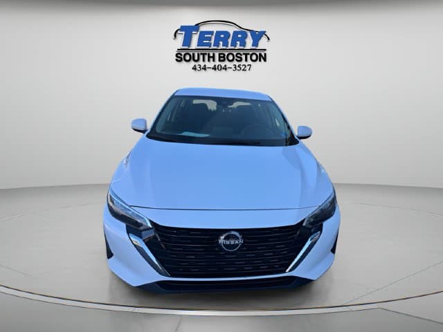 Pre-Owned 2024 Nissan Sentra SV - photo - 1