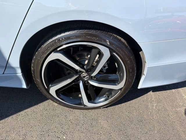 Pre-Owned 2022 Honda Accord Hybrid Sport - photo - 24