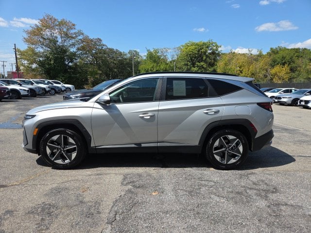 Pre-Owned 2025 Hyundai Tucson SEL - photo - 2